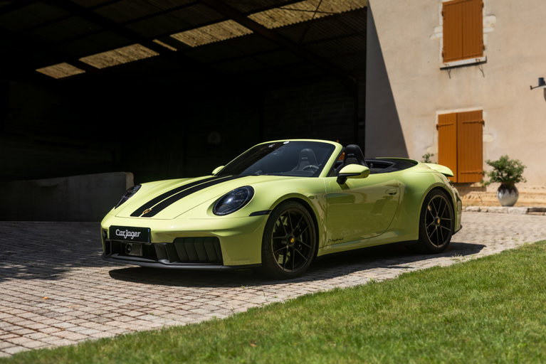 Porsche 992.2 Carrera GTS