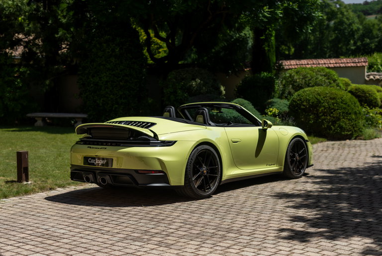 Porsche 992.2 Carrera GTS