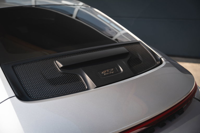 Porsche 992 GT3 Touring