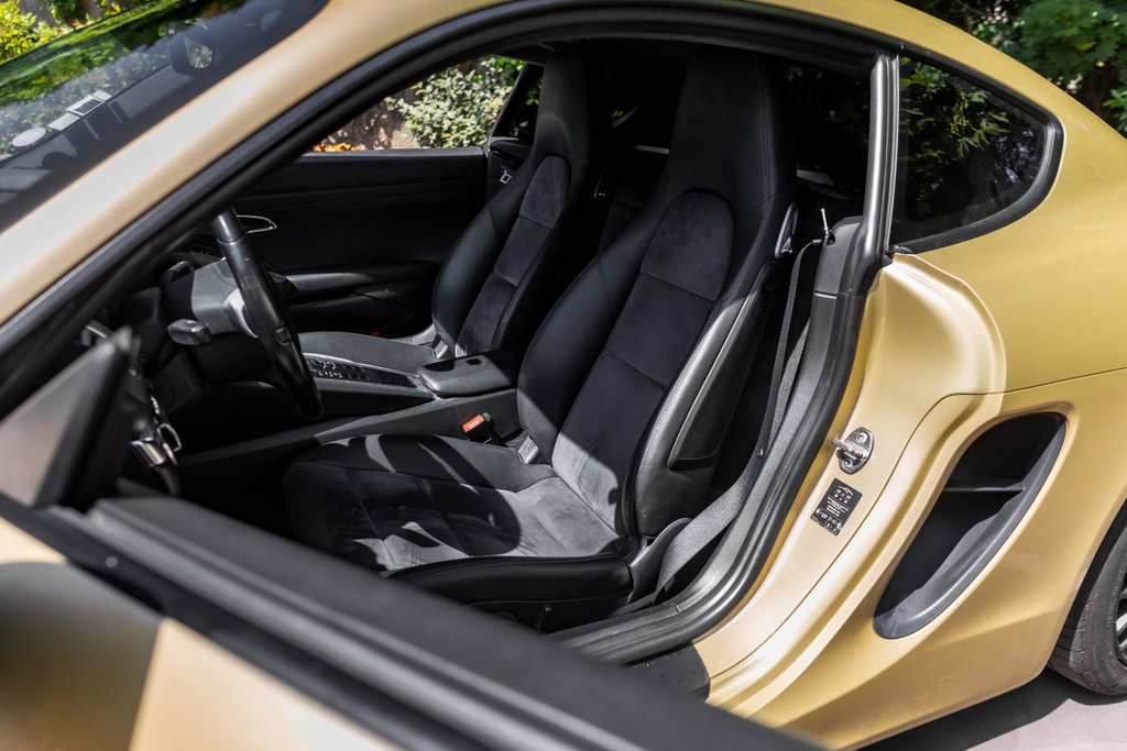 Porsche 981 Cayman