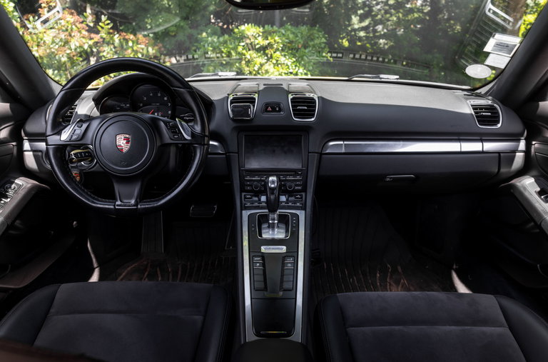 Porsche 981 Cayman