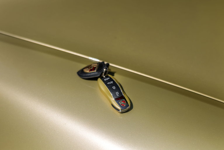 Porsche 981 Cayman