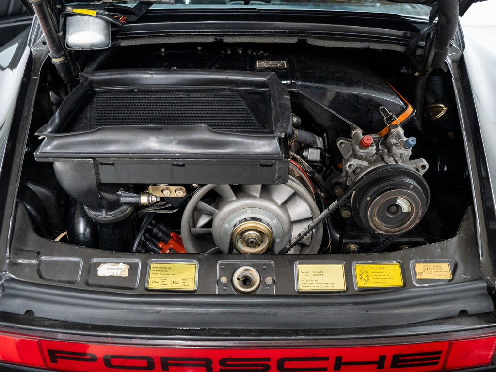 Porsche 911 Turbo 3.3