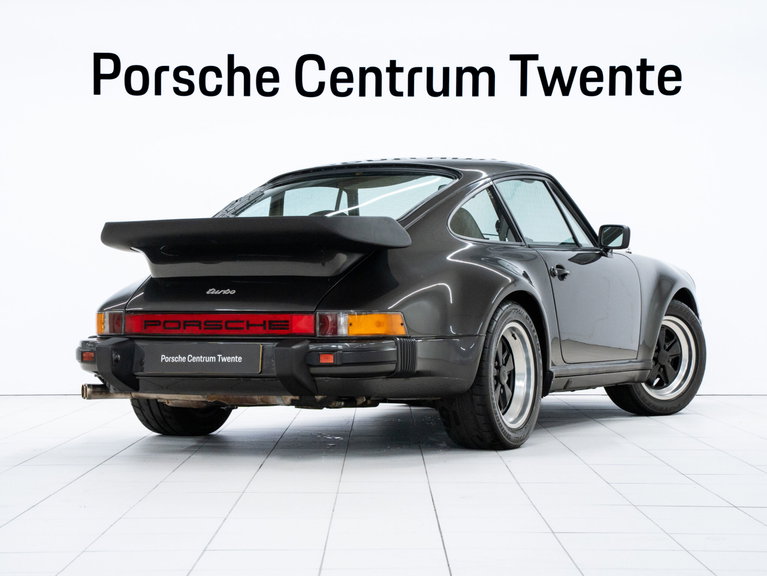 Porsche 911 Turbo 3.3