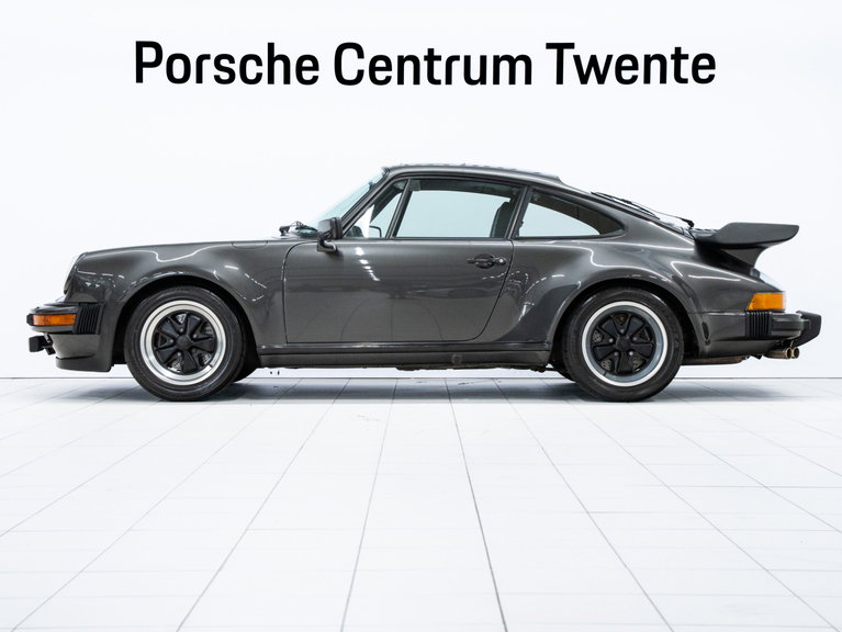 Porsche 911 Turbo 3.3