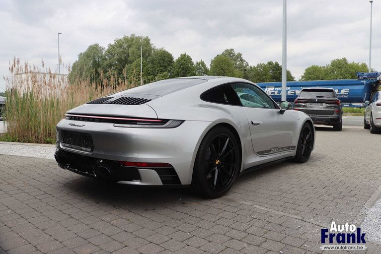 Porsche 992 Carrera T