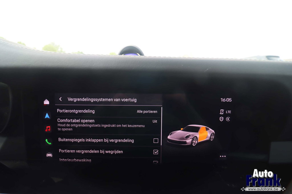 Porsche 992 Carrera T
