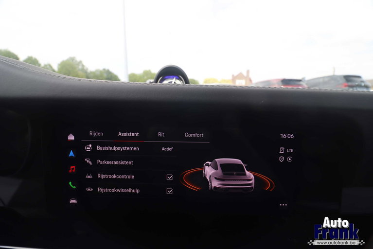 Porsche 992 Carrera T