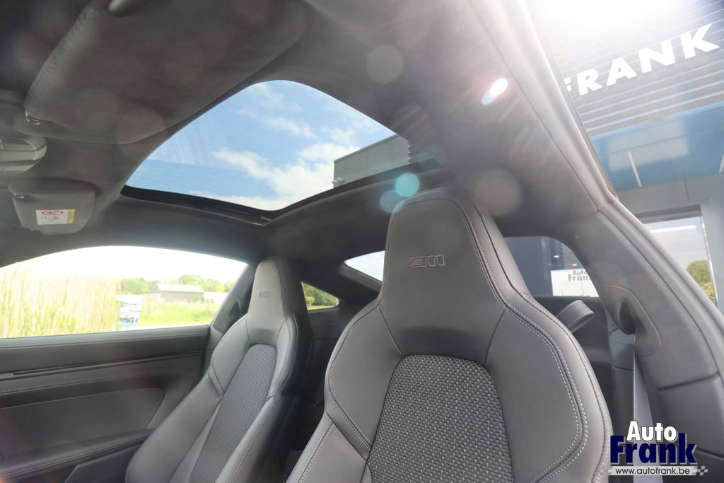 Porsche 992 Carrera T