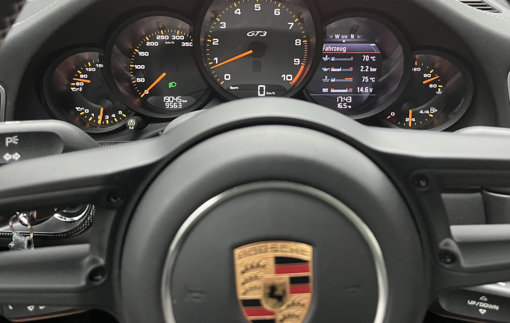 Porsche 991.2 GT3 Touring