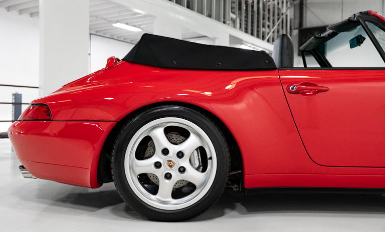 Porsche 993 Carrera 4