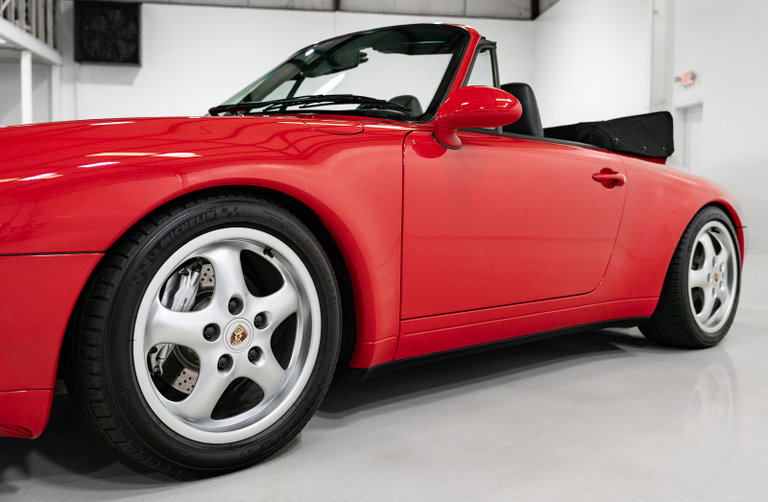 Porsche 993 Carrera 4