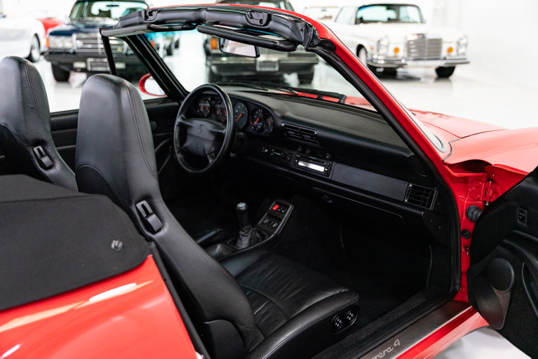 Porsche 993 Carrera 4