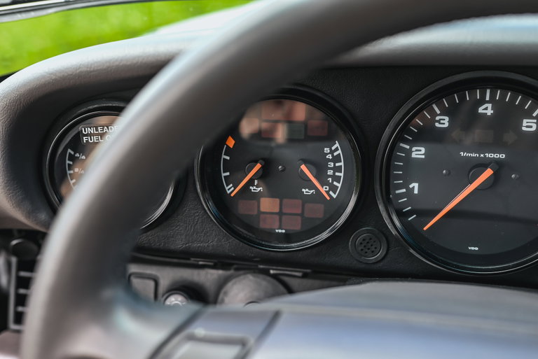 Porsche 964 Carrera 2