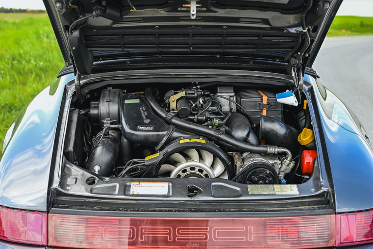 Porsche 964 Carrera 2