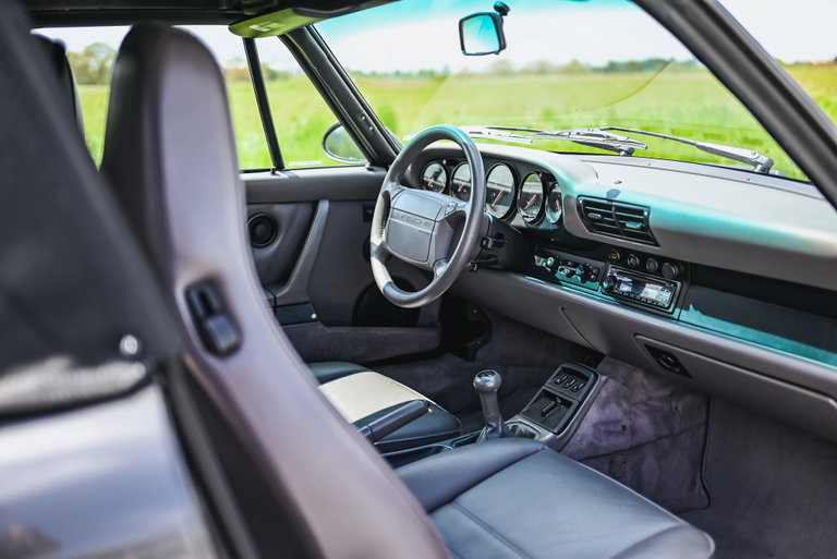 Porsche 964 Carrera 2
