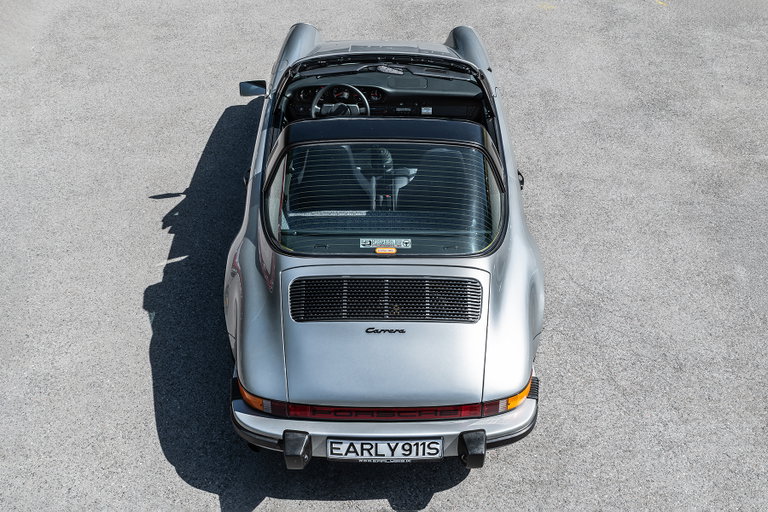 Porsche 911 “25 Jahre Jubiläumsmodell”