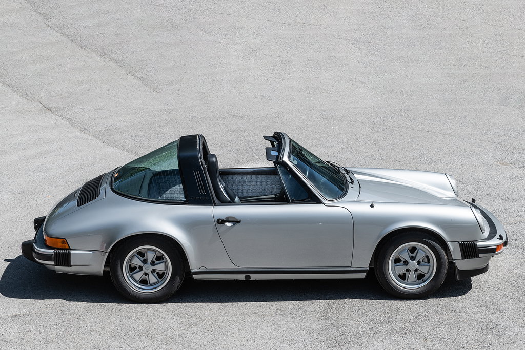 Porsche 911 “25 Jahre Jubiläumsmodell”