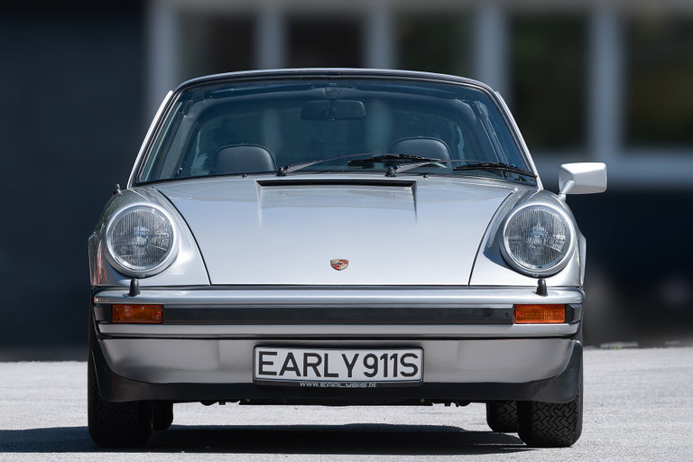 Porsche 911 “25 Jahre Jubiläumsmodell”