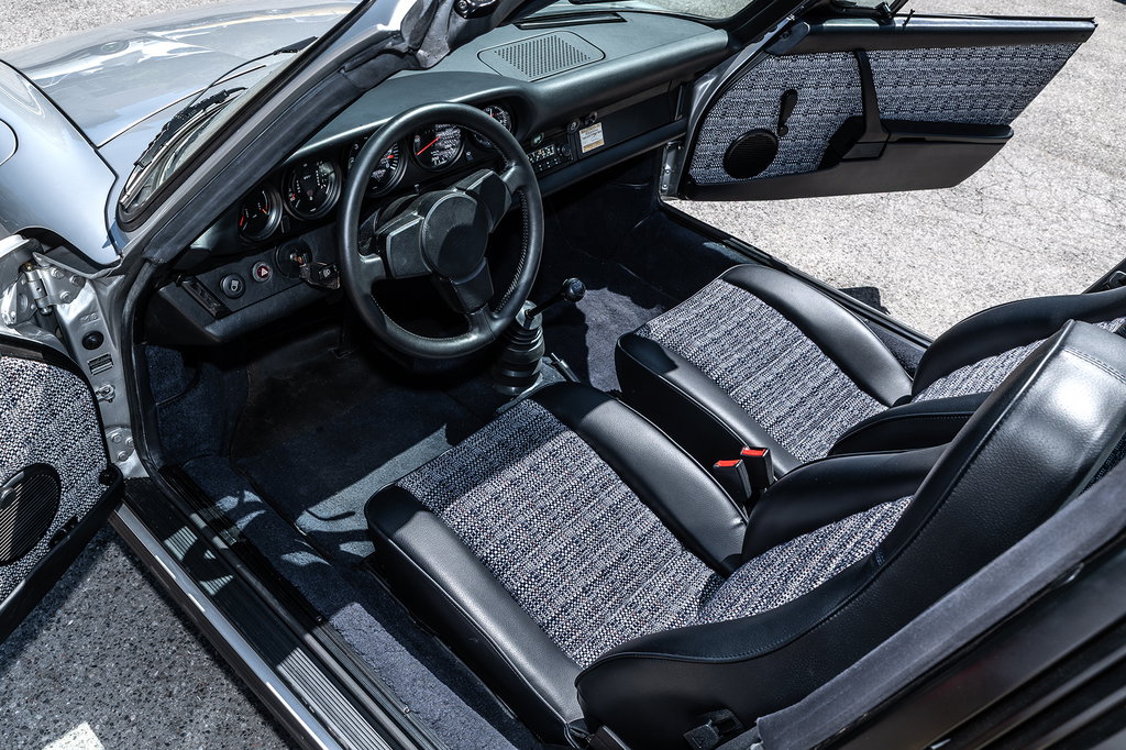 Porsche 911 “25 Jahre Jubiläumsmodell”