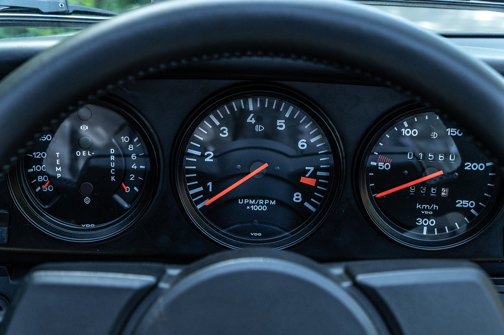 Porsche 911 “25 Jahre Jubiläumsmodell”