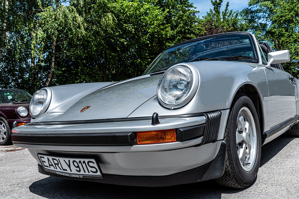 Porsche 911 “25 Jahre Jubiläumsmodell”
