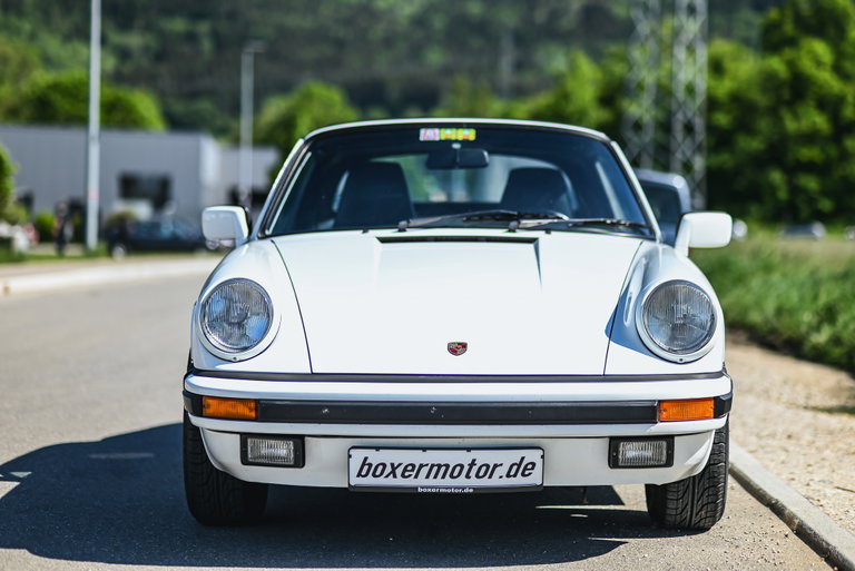 Porsche 911 Carrera 3.2