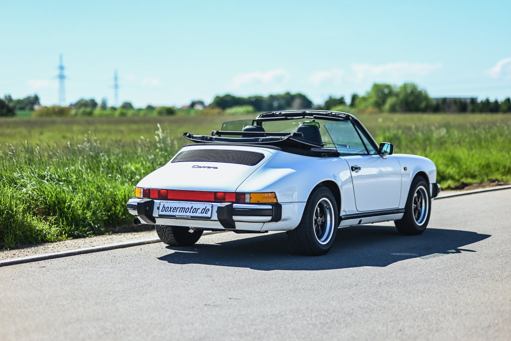 Porsche 911 Carrera 3.2