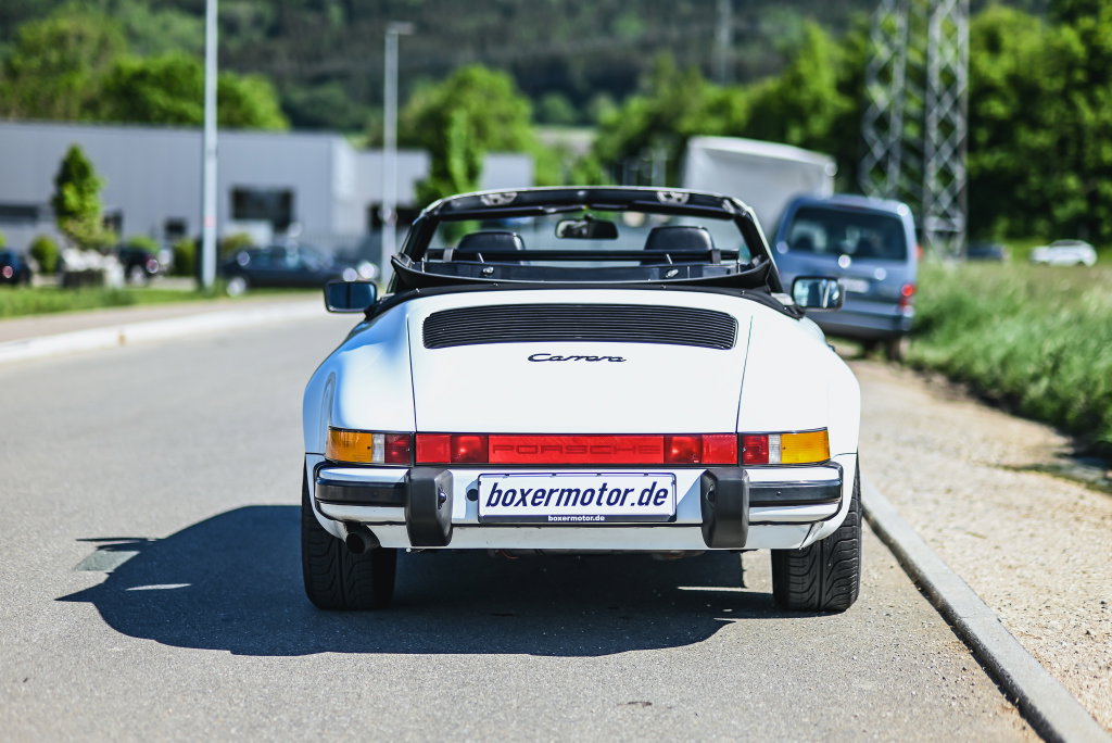 Porsche 911 Carrera 3.2