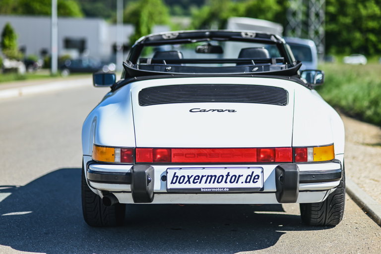 Porsche 911 Carrera 3.2