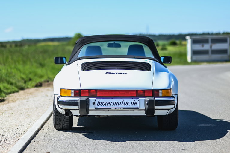 Porsche 911 Carrera 3.2