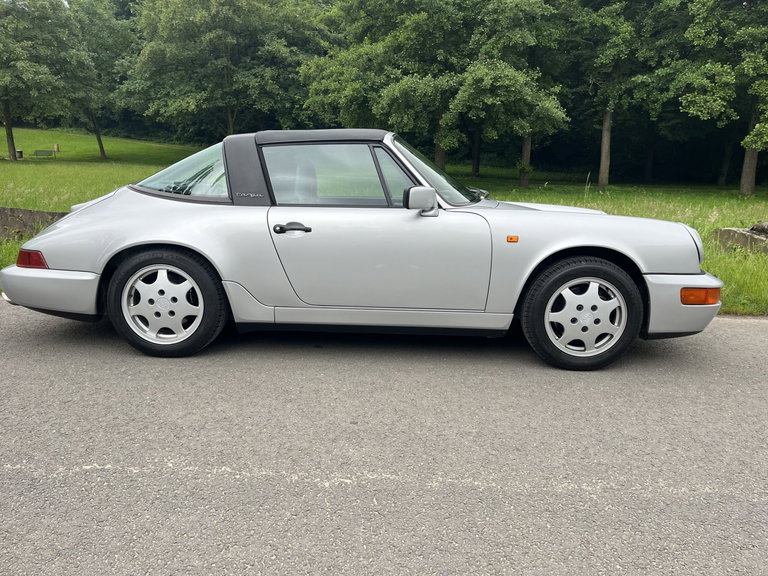 Porsche 964 Carrera 2