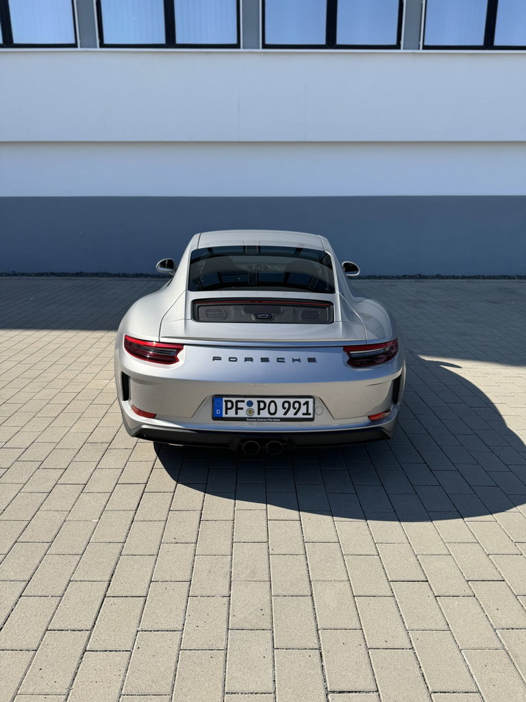 Porsche 991.2 GT3 Touring
