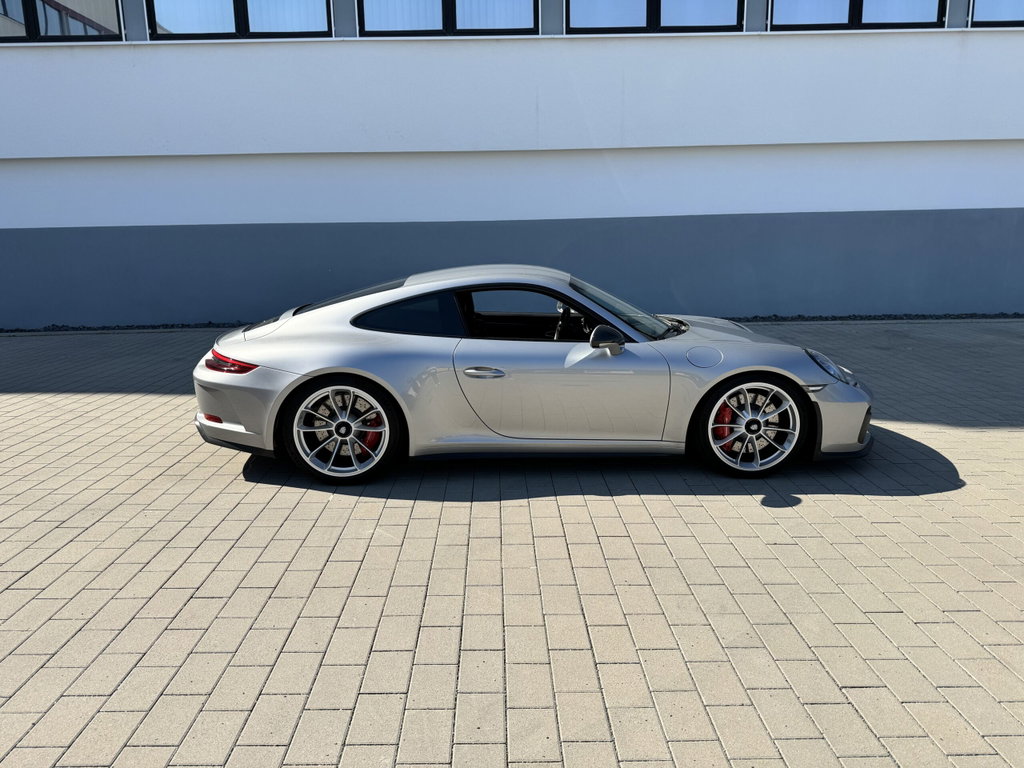 Porsche 991.2 GT3 Touring