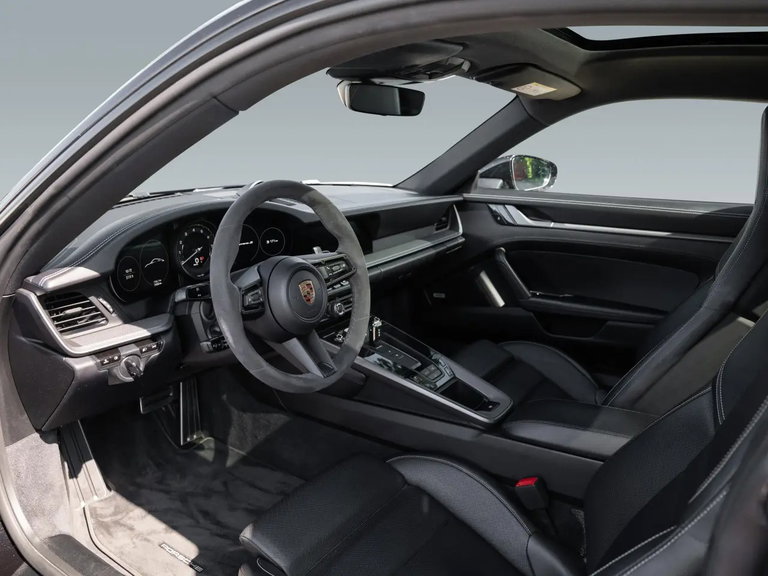 Porsche 992 Carrera S