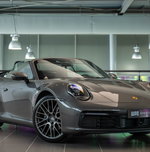 Porsche 992 Carrera 4