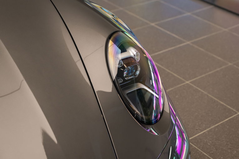 Porsche 992 Carrera 4