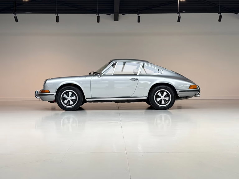 Porsche 911 T