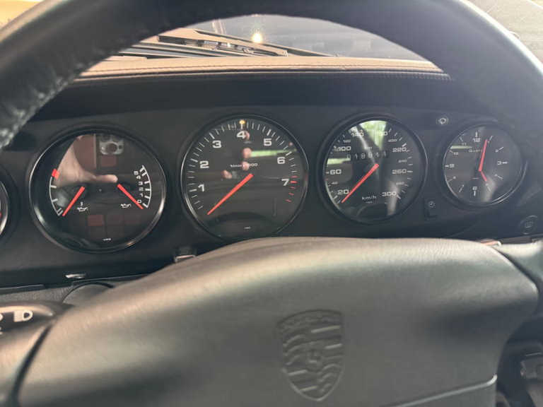 Porsche 993 Carrera 4S