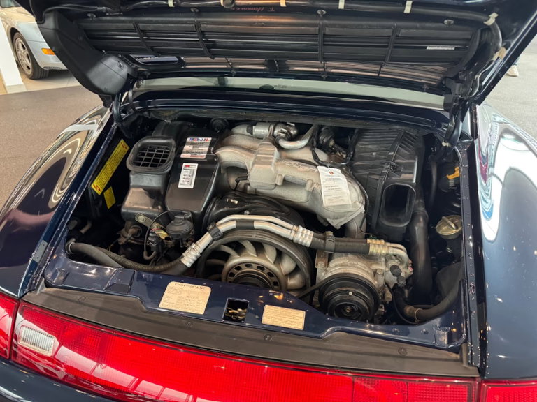 Porsche 993 Carrera 4S