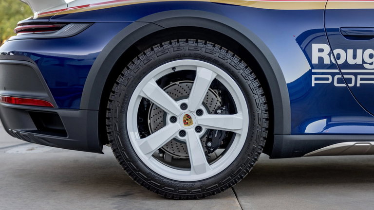 Porsche 911 Dakar