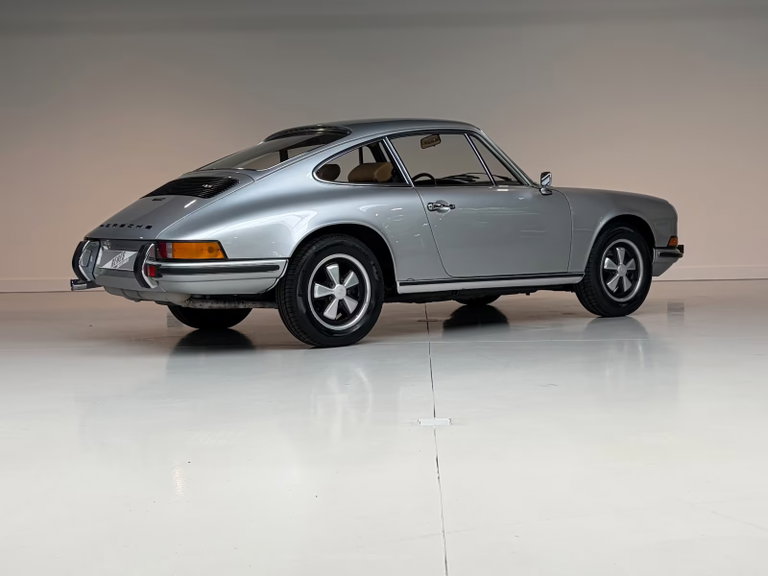 Porsche 911 T