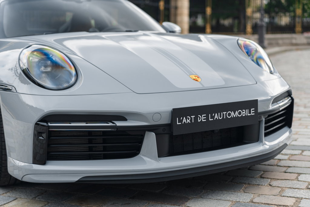 Porsche 992 Sport Classic