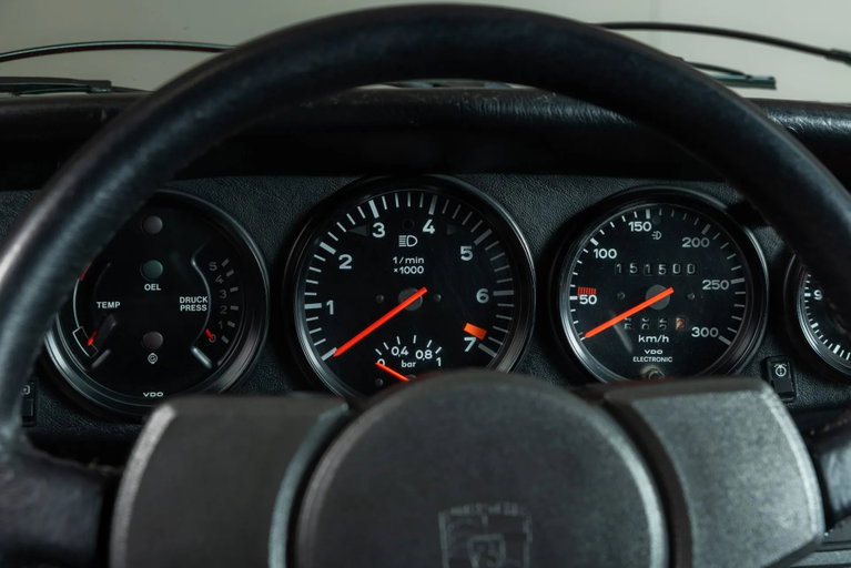 Porsche 911 Turbo 3.3