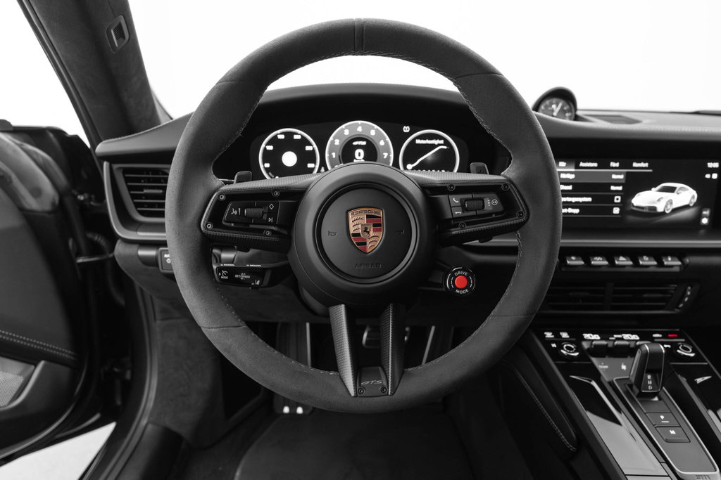 Porsche 992.2 Carrera 4 GTS