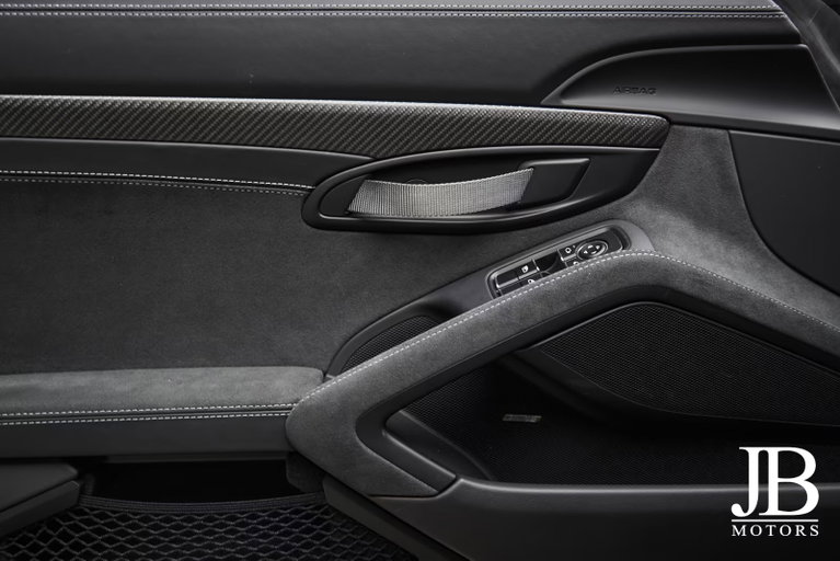 Porsche 718 Cayman GT4 RS