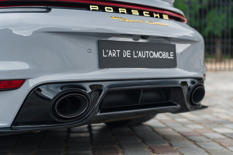 Porsche 992 Sport Classic