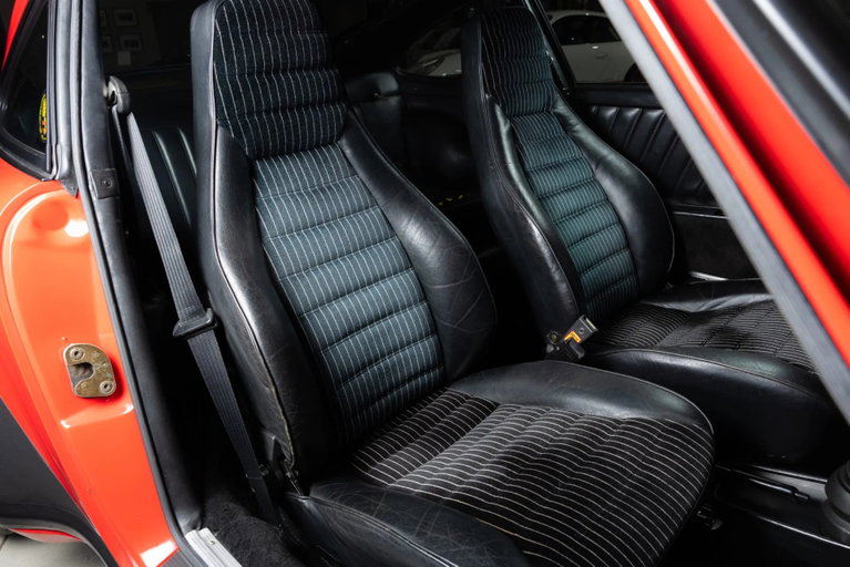 Porsche 911 Turbo 3.3