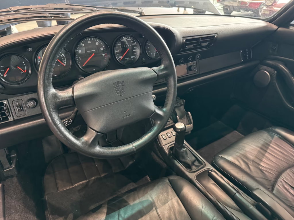Porsche 993 Carrera 4S