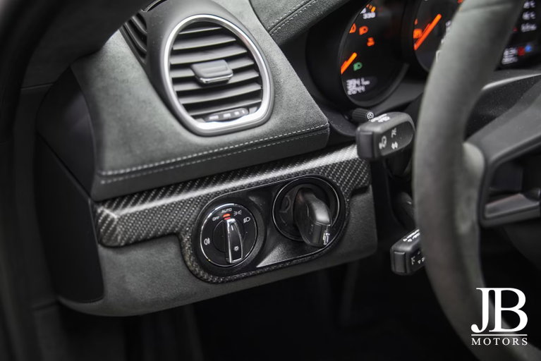 Porsche 718 Cayman GT4 RS